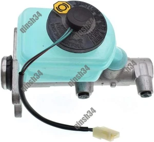 Brake Master Cylinder 47201-35750 for Toyota Hilux V Pickup 1988-1997 - Picture 1 of 2
