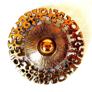 VINTAGE !960'S MODERNIST GILT BRASS BROOCH BY EIVIND HILLESTAD - NORWAY - Picture 1 of 4