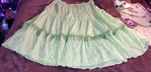 Falda de playa boho escalonada de colección hippie verde fluida TALLA ÚNICA GRANDE O X GRANDE - Imagen 1 de 5