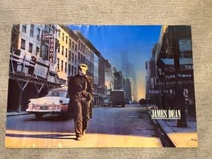 James Dean, Walking down w. 52nd St., Photo Poster 30x24 - Picture 1 of 20