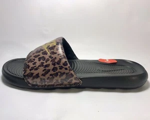 NIKE VICTORI ONE Women's Printed Slides Size 8 Brown/Multicolor Style #CN9676200 - Picture 1 of 12