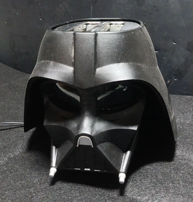 "Star Wars Darth Vader Toaster - Burns Vader Image on Toast - Image 1 of 4