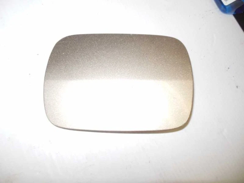 Fuel Filler Door Gas Flap Lid 1998 99 00 01 02 03 04 05 Lexus GS400 Gold - Imagem 1 de 4