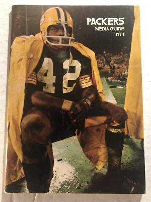 1974 GREEN BAY PACKERS Official Press Book JOHN BROCKINGTON Willie BUCHANON Carr - Image 1 of 3