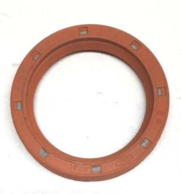 Новое из старых запасов уплотнение крышки ГРМ двигателя FORD SKF 16473 1983-2011 RANGER, 1984-90 BRONCO II - Изображение 1 из 4