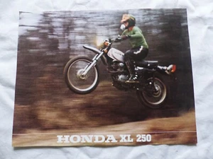 Prospectus Catalogue Brochure Moto : HONDA XL 250 de 1974 - Photo 1/2