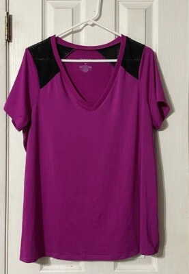 Camisa Torrid Active 00 manga corta púrpura negro malla hombros  Foto 1 de 4
