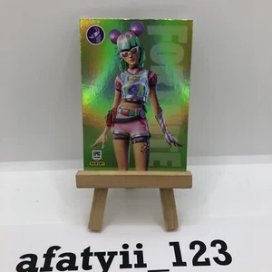 2021 Fortnite Series 3 Tropical Punch Zoey Epic Chrome Holo Foil #196 - Picture 1 of 3