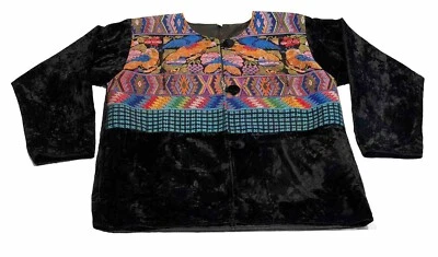 Camisa Chaqueta Vintage Mediana Guatemalteca Bordada Terciopelo Negro Abotonada Pájaros Foto 1 de 4
