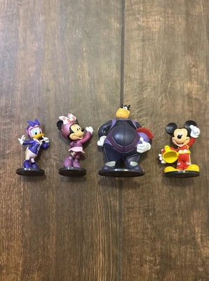 Набор фигурок Disney Mickey Mouse And The Roadster Racers ЛОТ ТОВАРОВ 6 украшений для тортов - Изображение 1 из 4