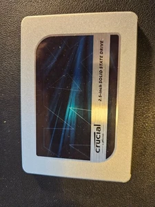 Crucial MX500 2,5 Zoll 500GB SATA Interne SSD (CT500MX500SSD1) - Bild 1 von 2