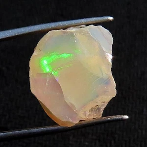 Opale etiope naturale 9,40 ct 100% esemplare di opale grezzo non tagliato 11x13x11 mm GT854 - Foto 1 di 7