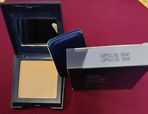 Avon's Clear Finish Pressed Powder, Cappuccino Cream - Picture 1 of 3