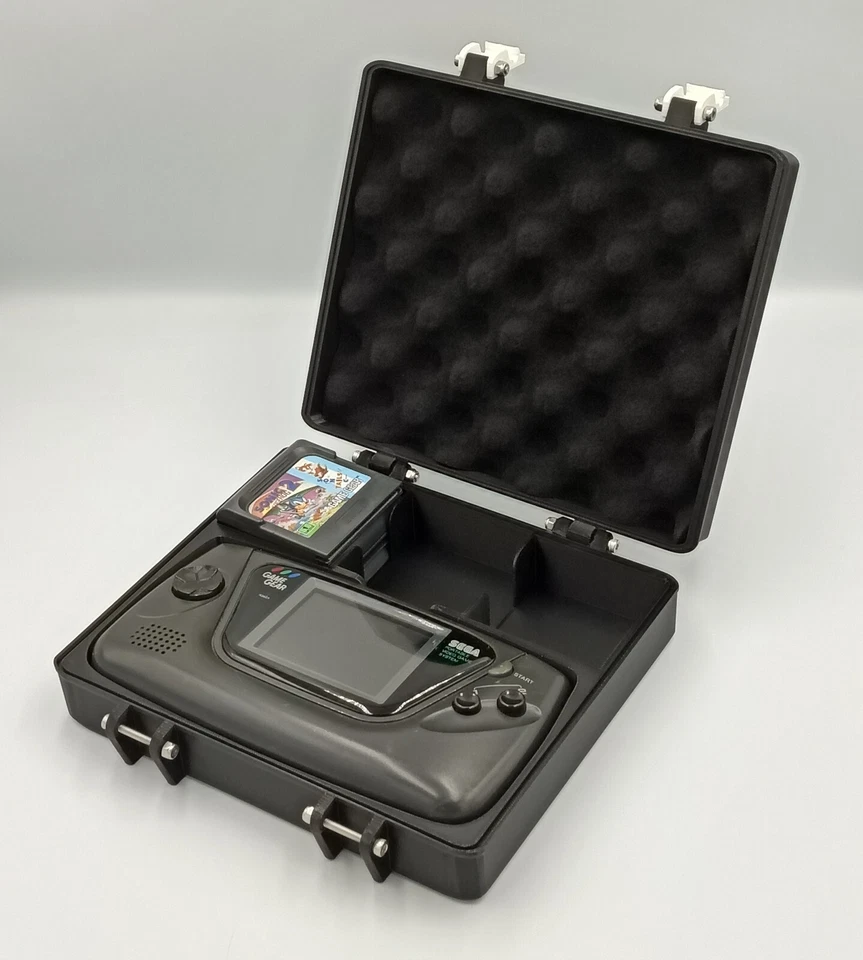 Sega Game Gear Protective Carrying Case - Holds 12 GG Games - Image 1 of 4