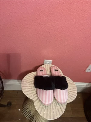 VICTORIA SECRET Zapatillas Rosa Rayas Piel Sintética Medianas M 7 8 Victoria’s Foto 1 de 4