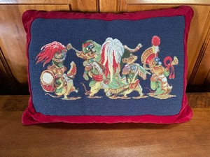 Wunderschöner Vintage Wolle Nadelspitze Petit Point Maus Band Urlaub Kissen 20 "x 15" - Bild 1 von 5