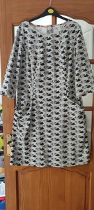 Boden Cream Cord Swan Print Three Quarter Sleeve Tunic Dress size 16 Long - Picture 1 of 9