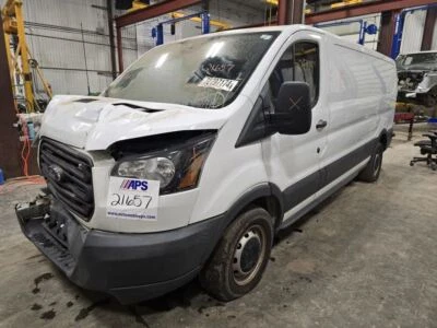 Bomba de dirección asistida FORD TRANSIT 250 15-23 E837422 Foto 1 de 4