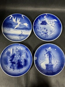 Platos decorativos de Navidad vintage Desiree Dinamarca Svend Jensen antiguos Copenhague azules 1973-1976 - Imagen 1 de 11