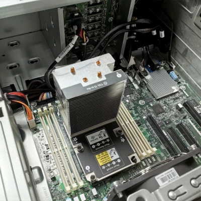 HP ProLiant ML110 G10 Tower Sever 8X2.5"/Intel 4214R CPU 12Core/64G RAM/480G SSD - Image 1 of 3