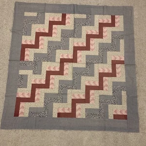 Small quilt top 43x43 - Picture 1 of 6