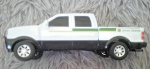 Vintage 1994 Ertl John Deere Chevy Farm Implement Pickup Truck Maßstab 1:25 / 8" - Bild 1 von 1