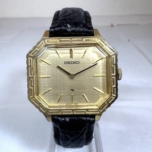Orologio da polso SEIKO 21-3210 antico carica manuale quadrante oro raro funzionante - Foto 1 di 9