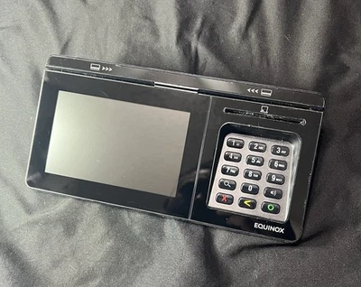 Equinox Luxe 8500i High Definition LCD Touchscreen Payment Terminal - Image 1 of 4