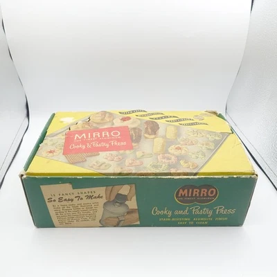 Vintage 1950s Complete Mirro Cooky Pastry Press Cookie Decorator Set w/Box Inst - Image 1 of 4