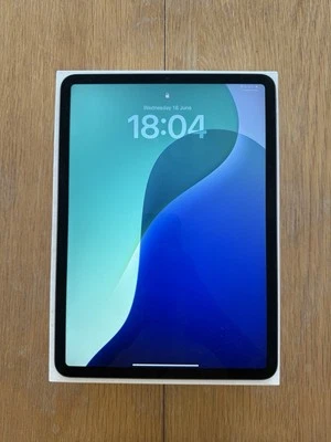 Apple iPad Pro (11-inch) 2020 2nd Generation - Space Grey - 128GB - Wi-Fi - Image 1 of 4