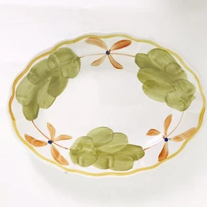 Plato ovalado vintage pintado a mano borde festoneado corona mayólica - Imagen 1 de 7