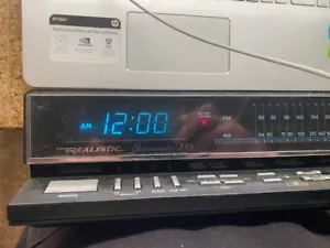 Vintage Realistic Chronomatic 260 Digital AM/FM Alarm Clock Radio Shack 12-1567 - Picture 1 of 3