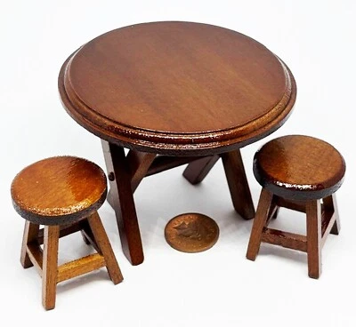Dolls House Folding Wooden Table And 2 Stools 1:12 Scale Miniature Round tumdee - Image 1 of 4
