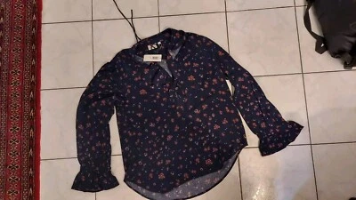 NUEVO CON ETIQUETAS AG Adriano Goldschmied Manga Larga Top Frontal Volantes Botón Tapeta Talla M Azul Foto 1 de 3