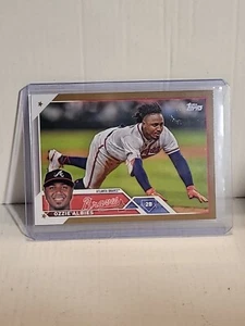 2023 Topps Ozzie Albies Gold Parallel #81 Braves #/2023 - Imagen 1 de 2