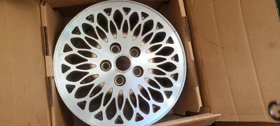 Chrysler Town & Country 1996 1997 16" Factory OEM Wheel Rim Foto 1 de 4