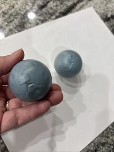 Fisher Price Great Adventures Castle 2 Grey Boulders/Cannon Balls Original A001 - Picture 1 of 4