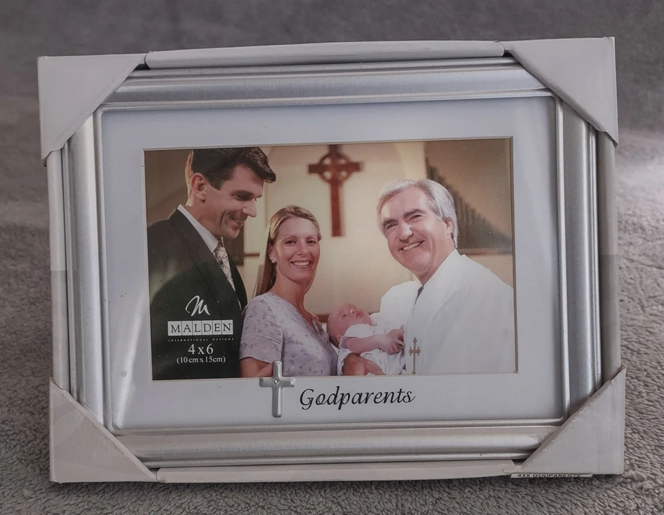 Marco de fotos de padrinos Malden International Designs 4x6 Foto 1 de 1