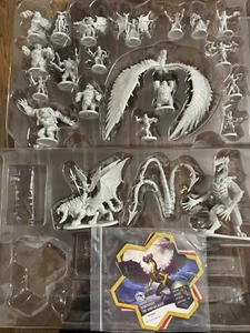 Heroscape: Age of Annihilation / Unpainted Character And Cards - ALL FIGURES - Picture 1 of 12