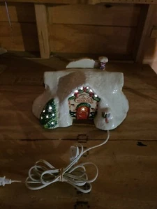 Enesco Santa's Workshop Music Box Plays Santa Clause Is Coming To Town (No Box) - Picture 1 of 9