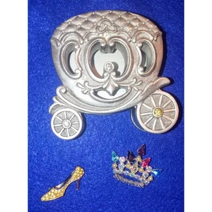David & Sarah Coventry Signed Brooches Slipper & Crown Carriage Trinket Box - Picture 1 of 4