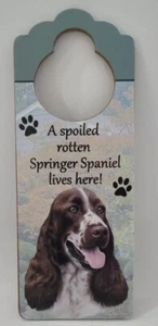NUEVO Colgador de pomo de puerta Springer Spaniel hecho de madera clara 10" X 4" - Imagen 1 de 1