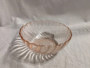 1980 Arcoroc France "Rosaline", Pink Swirl, 5" Bowl, Vintage - PRE-OWNED  - Picture 1 of 8
