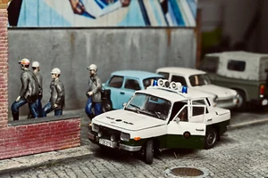 Wartburg 353 Limousine Volkspolizei/Zivil DDR H0 1:87 Modell Bausatz 3D Druck - Bild 1 von 6