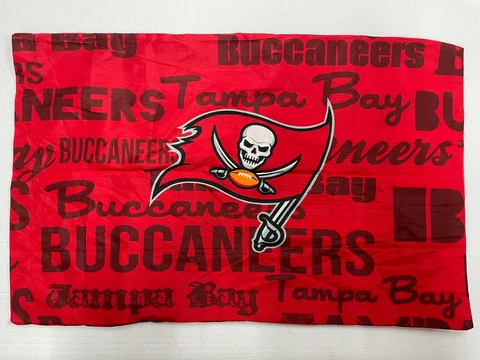 Tampa Bay Buccaneers Red Pillowcase 30" x 20" TB12 Tom Brady Mike Evans bedding Cover