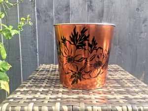 60'S RETRO REGENCY WARE COPPER FLOWER POWER FLORAL TIN WASTE PAPER BIN BEVERLEY - Picture 1 of 14