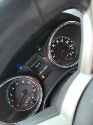 GRUPO DE VELOCÍMETROS DEL JEEP GRAND CHEROKEE 2013 (MPH): 5.7L, 121K: 68186246AA Foto 1 de 4