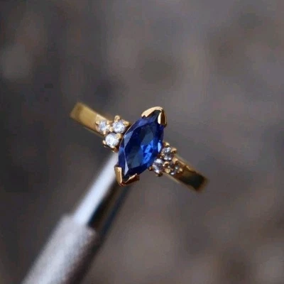 Anillo de compromiso enchapado en oro amarillo de 14k plata 925 zafiro azul piedras preciosas  Foto 1 de 4