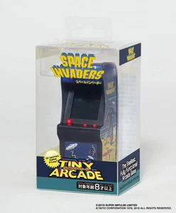 Japan NEW TINY ARCADE Space Invaders Mini Keychain 4580469070470 - Picture 1 of 5