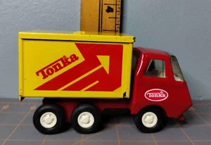Vintage Tonka Mini Delivery Box Dump Truck 5” Red And Yellow 1970’s - Nice - Picture 1 of 8